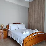 Panos House - Warm And Cozy Retreat Apartament