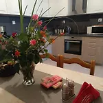 Panos House - Warm And Cozy Retreat Apartament *