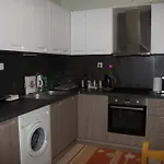 Apartament Panos House - Warm And Cozy Retreat