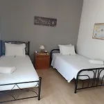 Apartament Panos House - Warm And Cozy Retreat