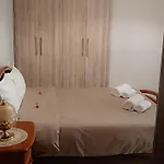 Panos House - Warm And Cozy Retreat Apartament