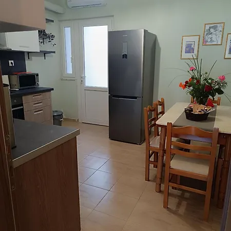 Panos House - Warm And Cozy Retreat