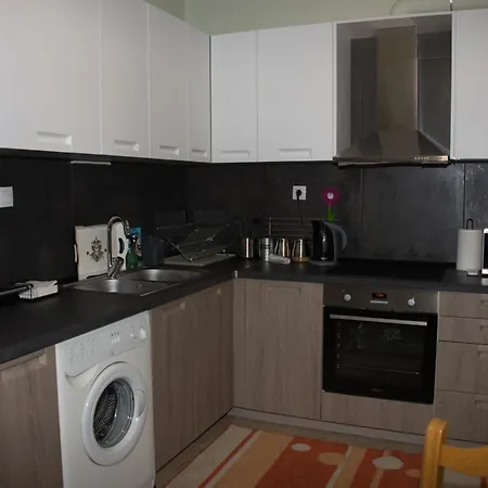 Apartment Panos House - Warm And Cozy Retreat