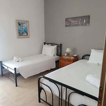 Panos House - Warm And Cozy Retreat Апартаменты *