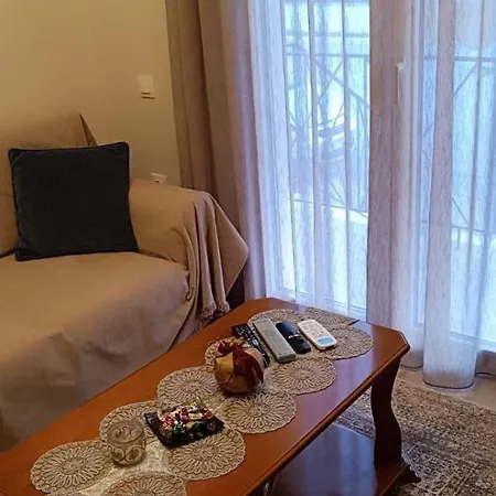 Panos House - Warm And Cozy Retreat Appartement *