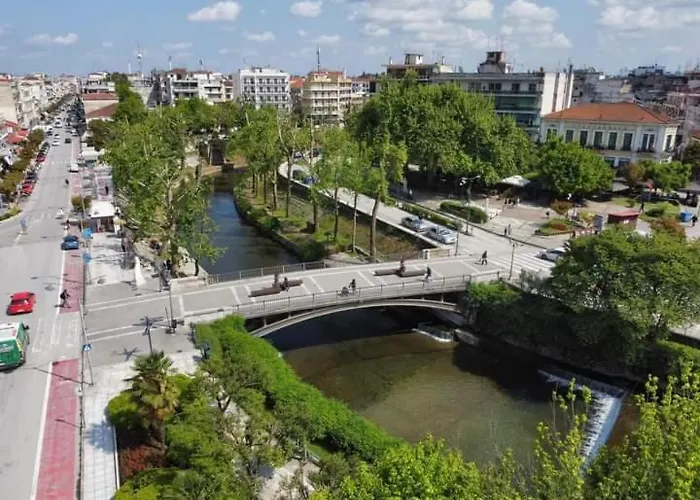 Panos House - Warm And Cozy Retreat Apartment Trikala (Thessaly)