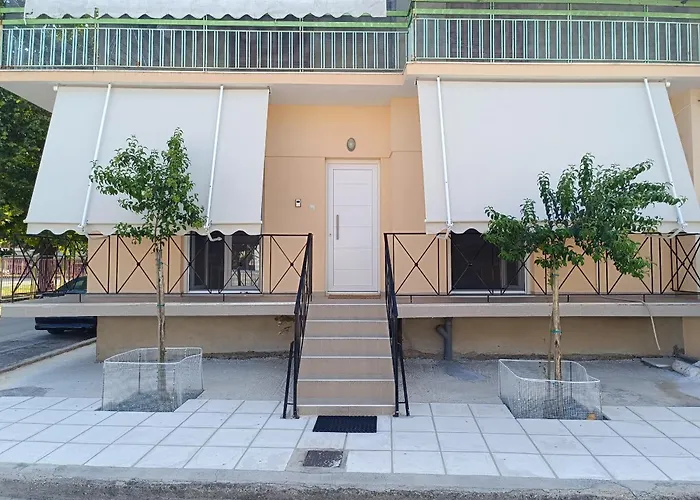 Panos House - Warm And Cozy Retreat Apartment *